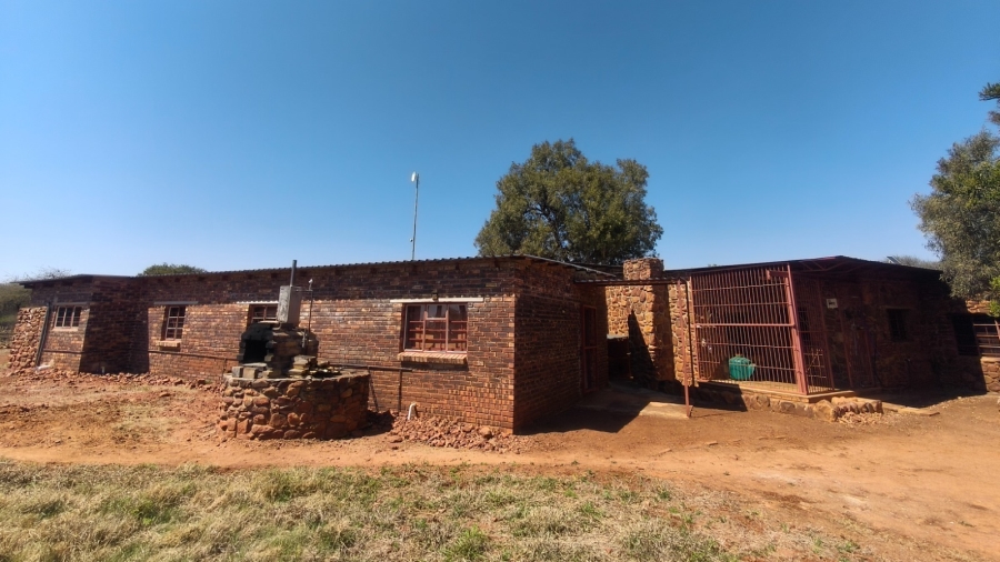 4 Bedroom Property for Sale in Zeerust North West